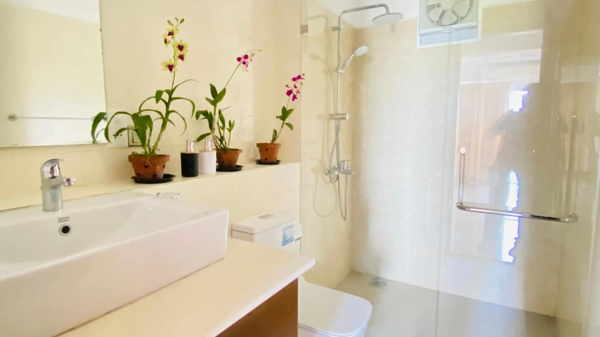 Eco Breeze Negombo Appartement Sri Lanka